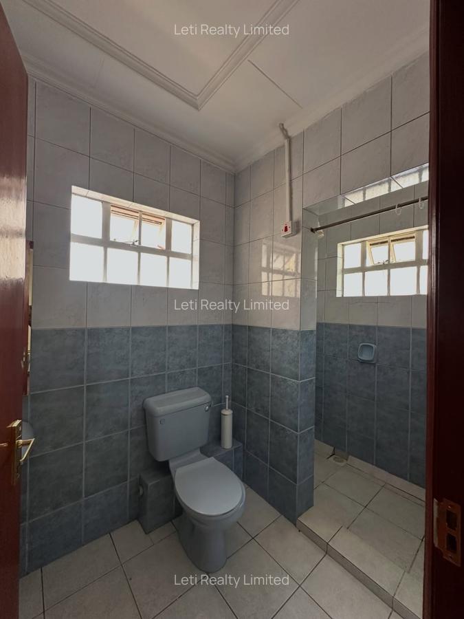 4 Bed Townhouse with En Suite in Lavington - 7