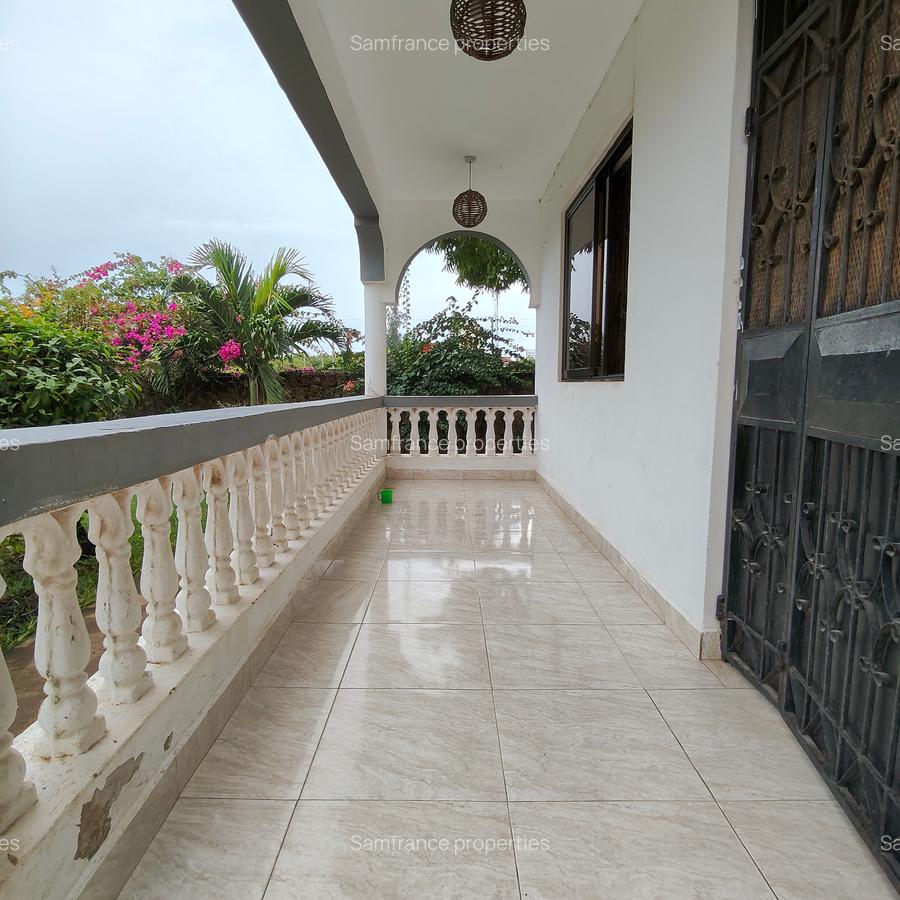 4 Bed Townhouse with En Suite at Serena Shanzu - 3