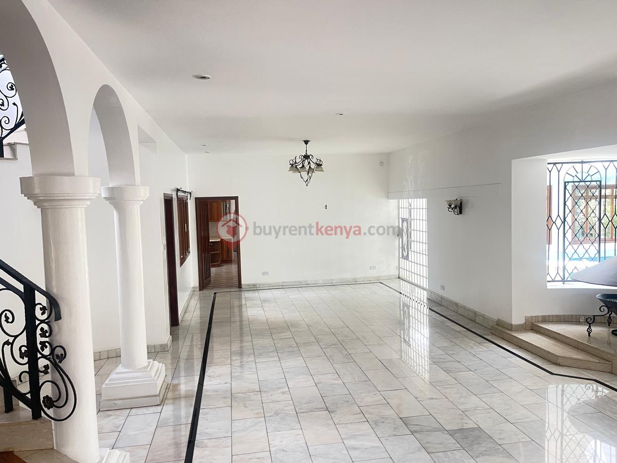 4 Bed Villa with En Suite in Thigiri - 11
