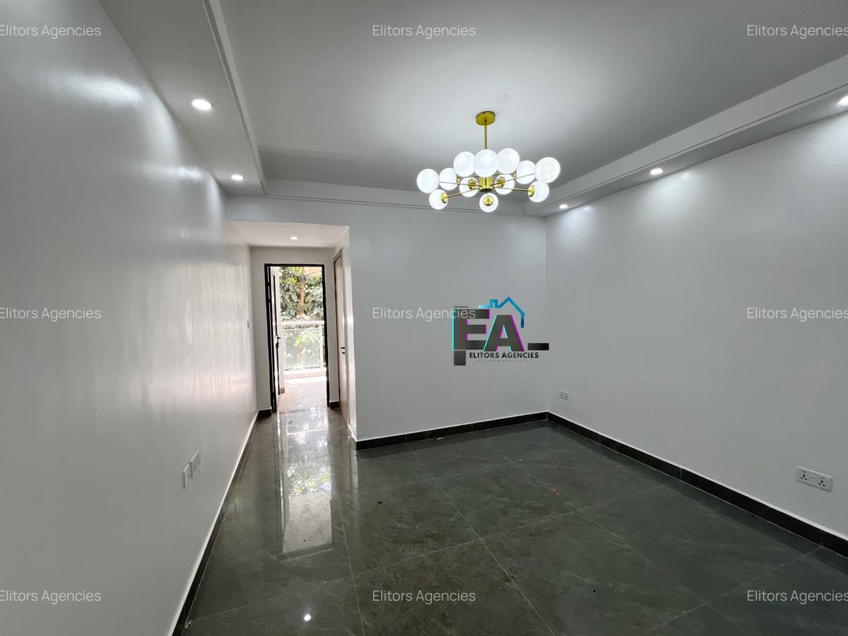 1 Bed Apartment with En Suite at Riverside Drive - 4