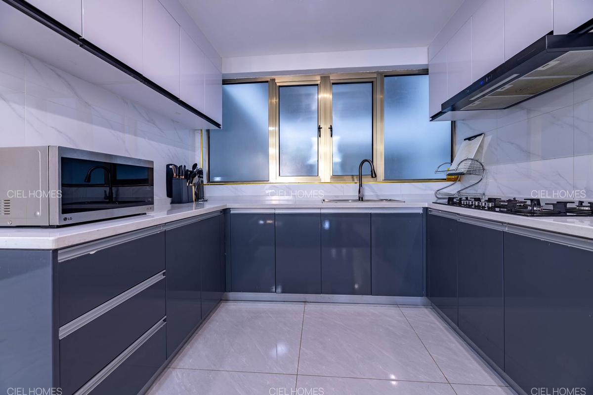 Furnished 3 Bed Apartment with Gym at Wood Avenue - 7