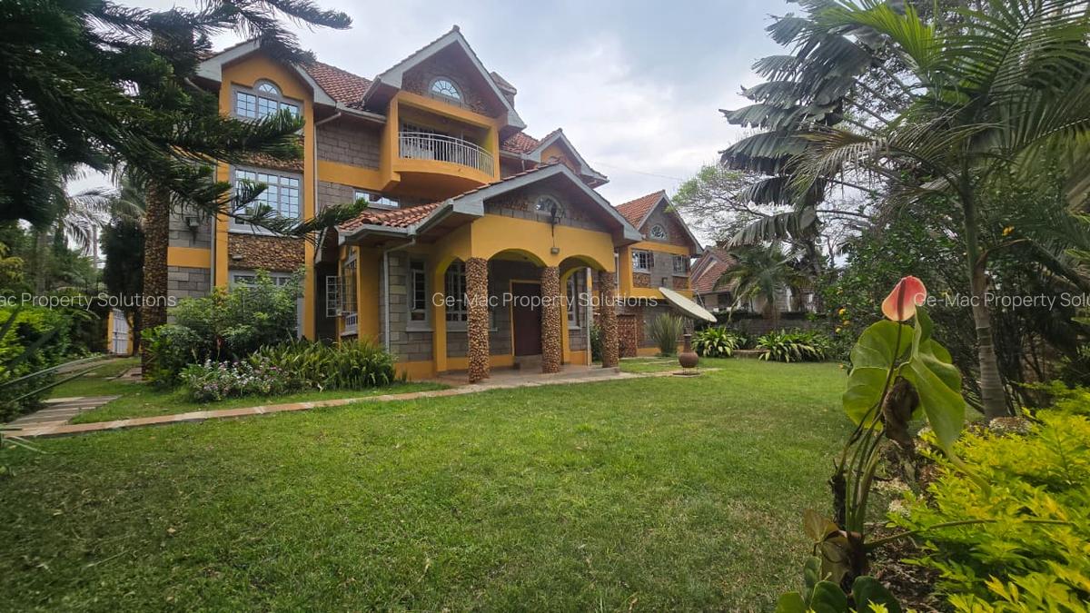 4 Bed House with En Suite in Runda - 12