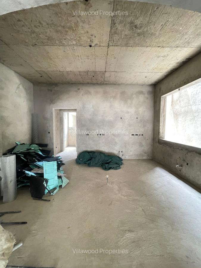 5 Bed Villa with En Suite in Lavington - 5