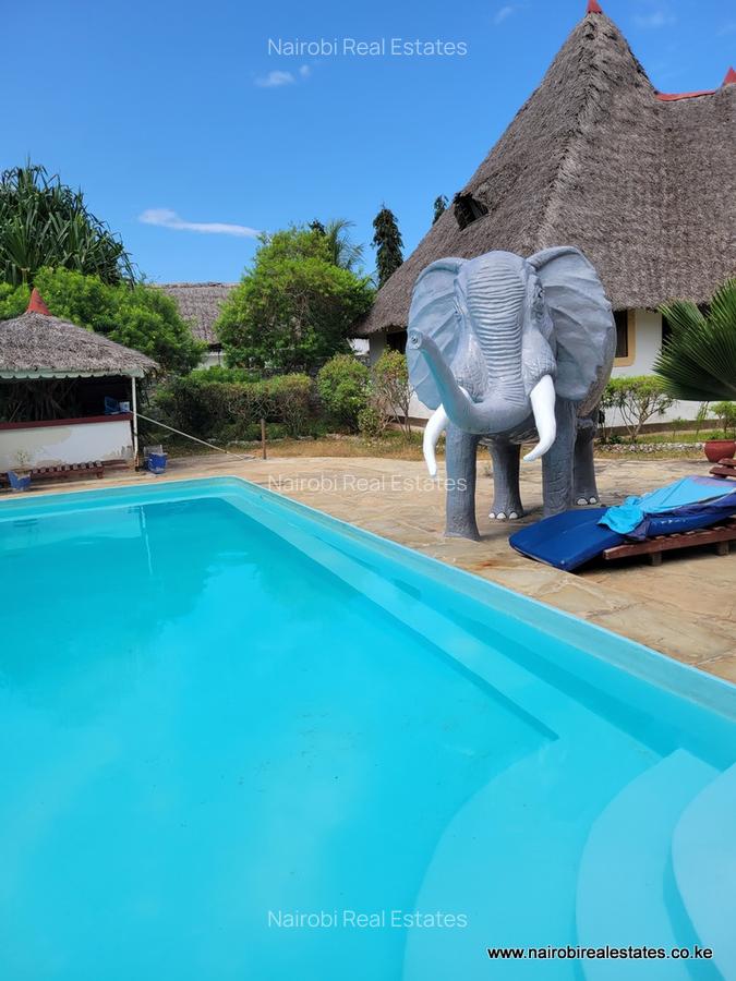 2 Bed House with En Suite in Diani - 16