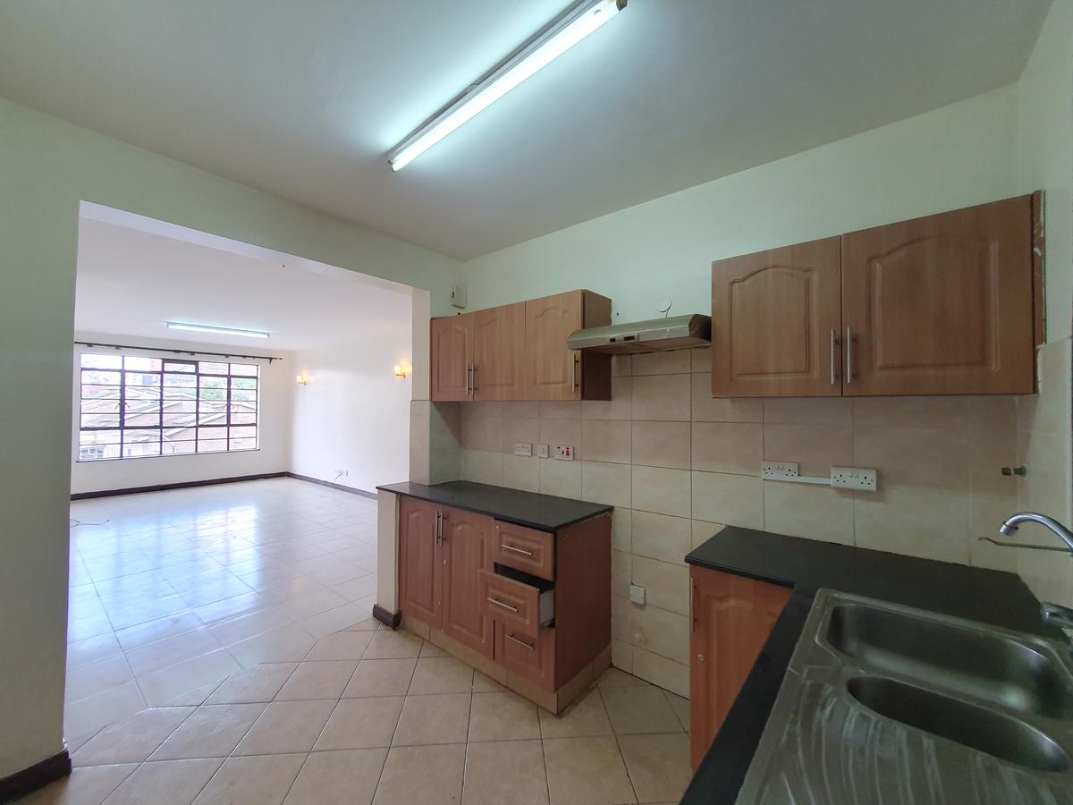 2 Bed Apartment with Borehole in Parklands - 5