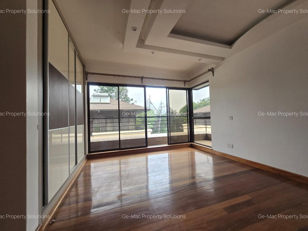5 Bed Townhouse with Staff Quarters in Kileleshwa - 14