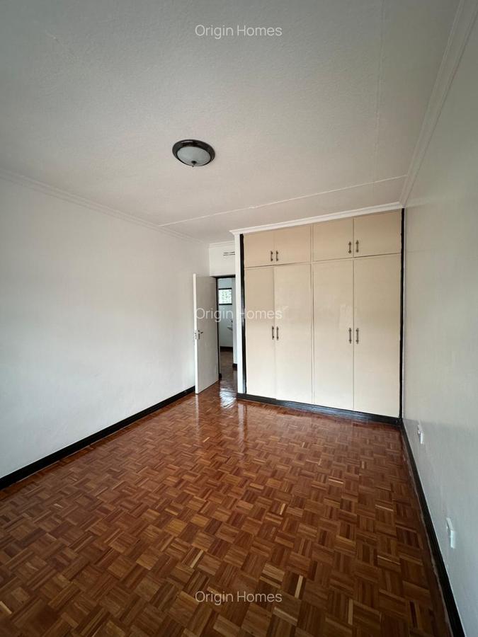 3 Bed Townhouse with En Suite at Westlands - 12