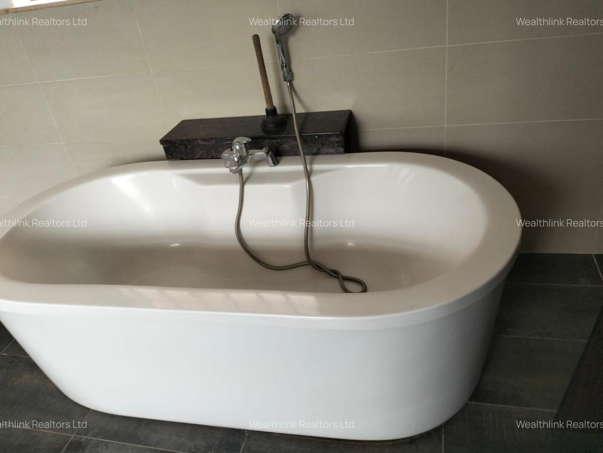 4 Bed House with En Suite at Runda - 11