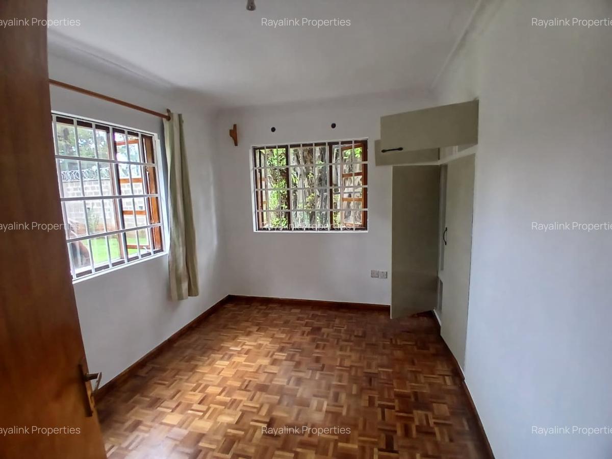 4 Bed House with En Suite at Karen - 12