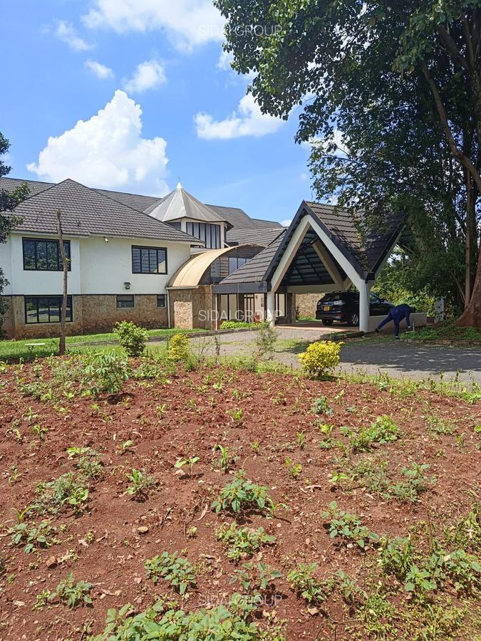 10 Bed House with En Suite in Karen - 1