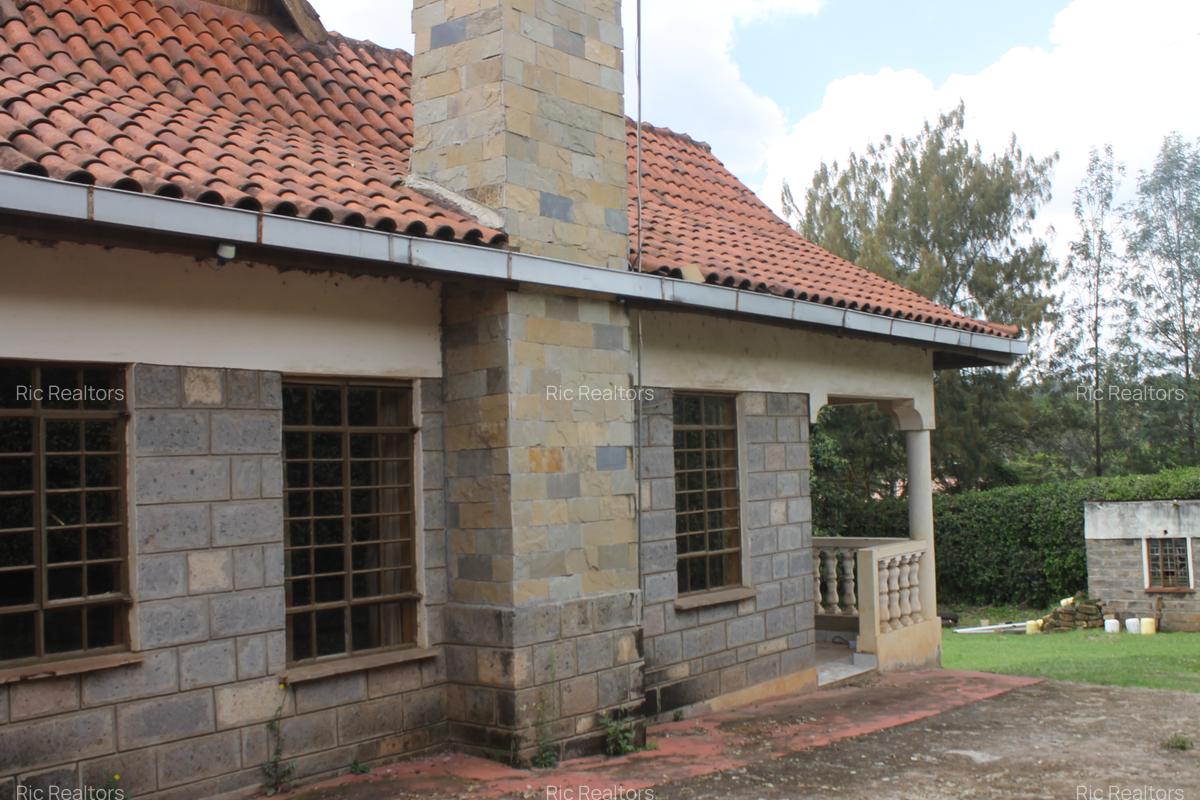 3 Bed House with En Suite at Oloolua (46) - 5