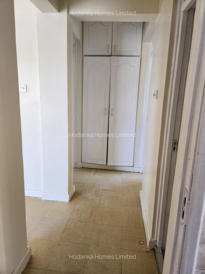 2 Bed Apartment with En Suite at Ngara - 4