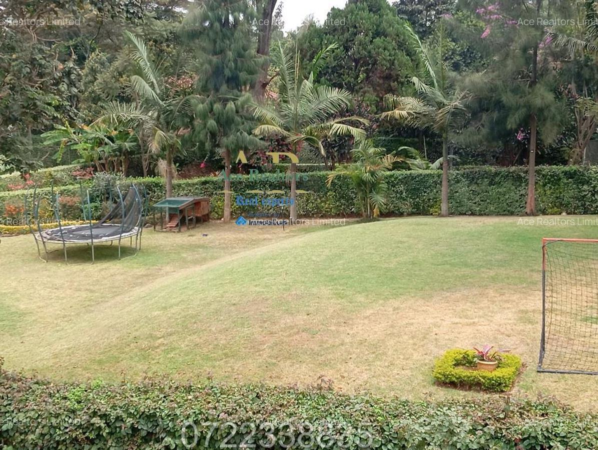 4 Bed Villa with En Suite at Nyari West Nairobi - 20