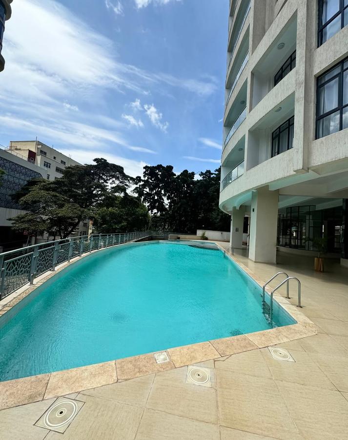 2 Bed Apartment with En Suite at Raphta Road - 10