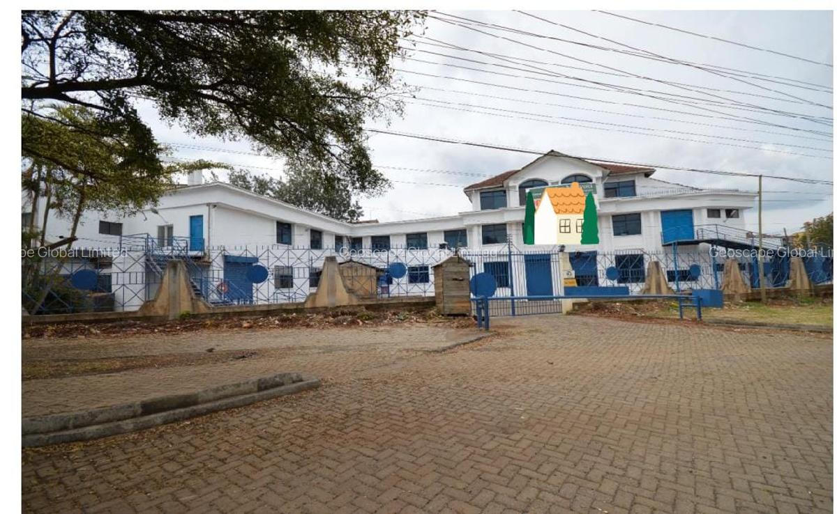 12,471 ft² Commercial Property with Parking in Langata - 3