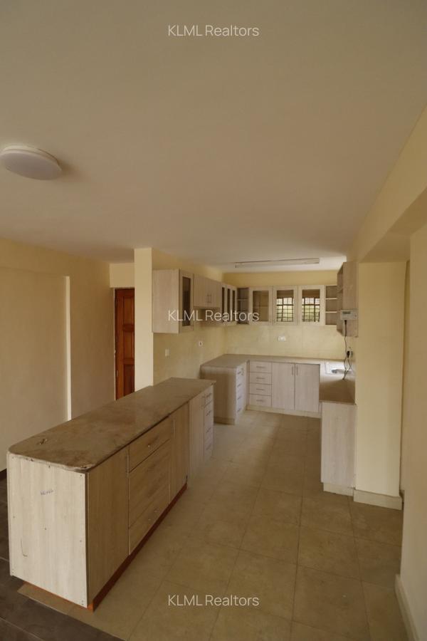 3 Bed Apartment with Swimming Pool at Crystal Rivers - 2