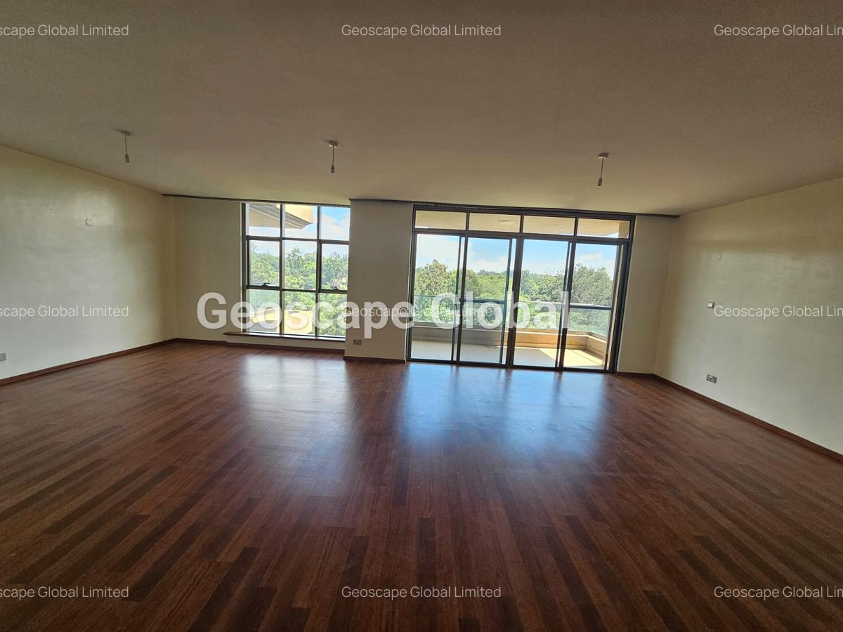 3 Bed Apartment with En Suite in Westlands Area - 10