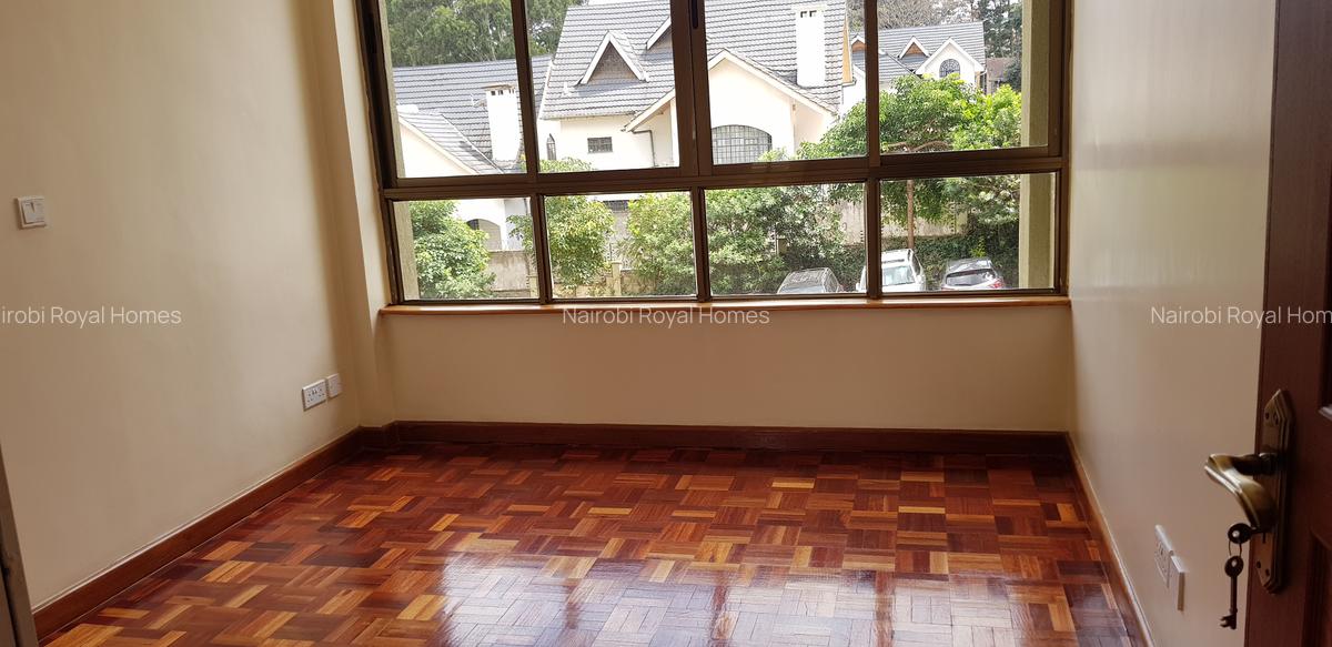 3 Bed Apartment with En Suite at Lavington Heights - 12