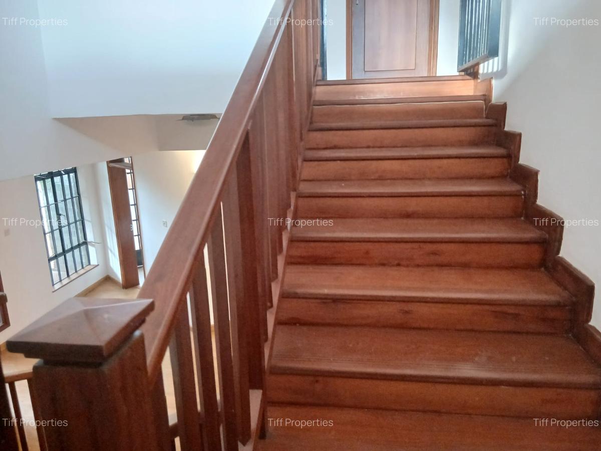 4 Bed House in Runda - 6