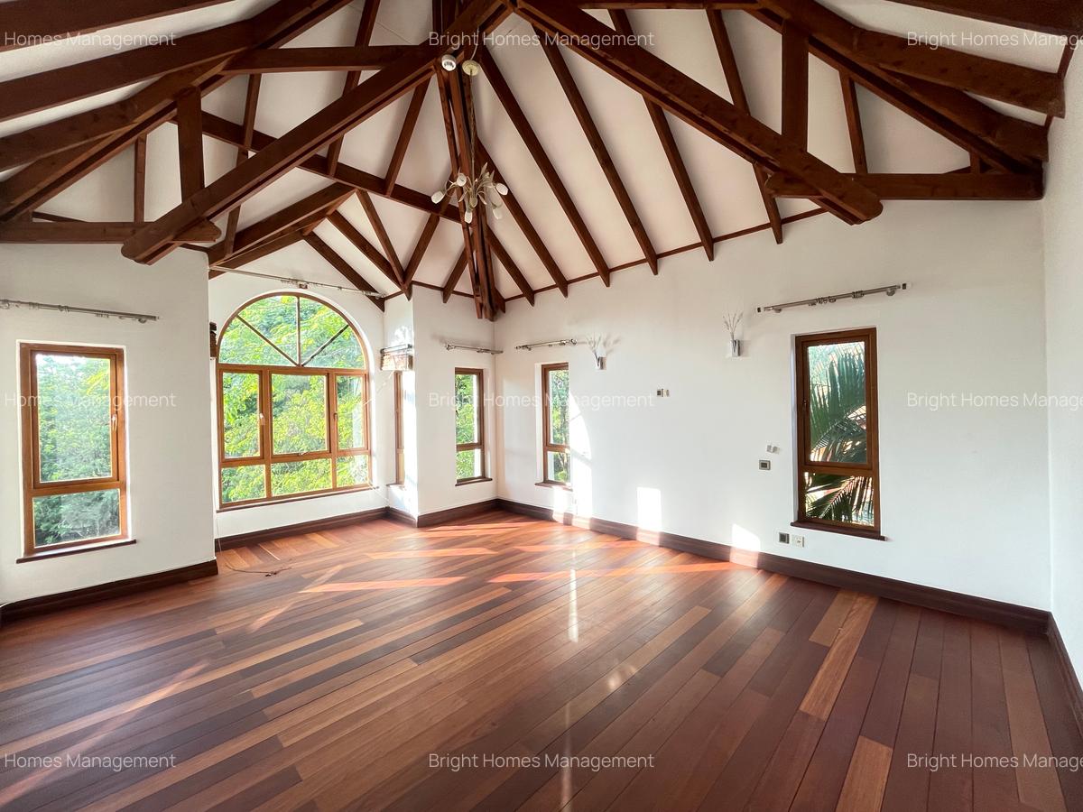 4 Bed Villa with En Suite in Kitisuru - 7