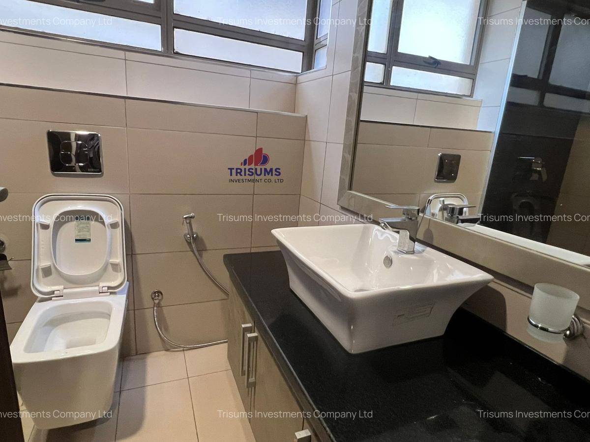 3 Bed Apartment with En Suite in Westlands Area - 13