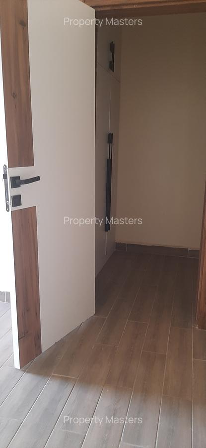 5 Bed Apartment with En Suite at 6Th Avenue Parklands - 7