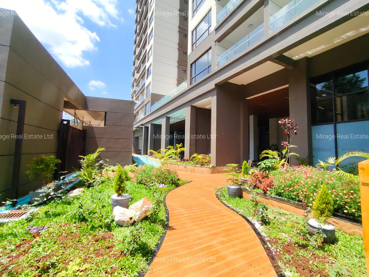 2 Bed Apartment with Swimming Pool in Riverside - 20