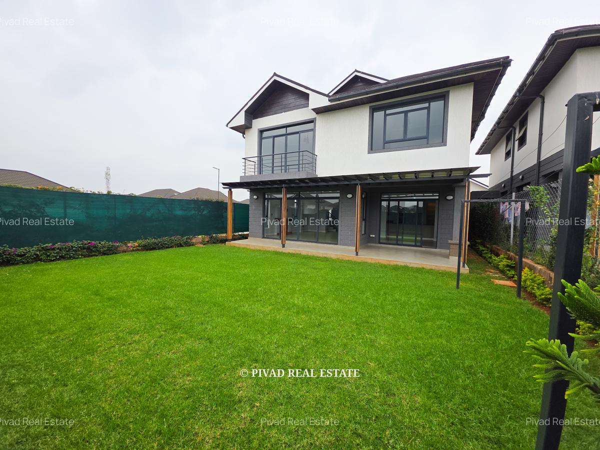 4 Bed Villa with Swimming Pool in Runda - 14