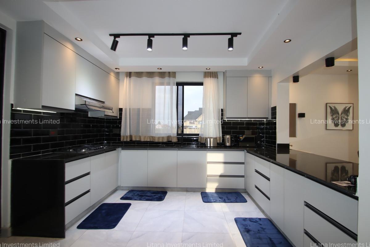 4 Bed Villa with En Suite at Kamakis Corner - 6