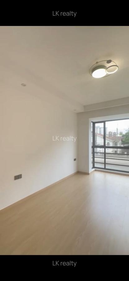 2 Bed Apartment with En Suite at Othaya Road - 6