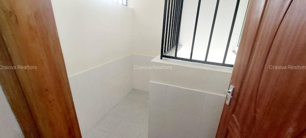 2 Bed Apartment with En Suite at Ngong Road - 12