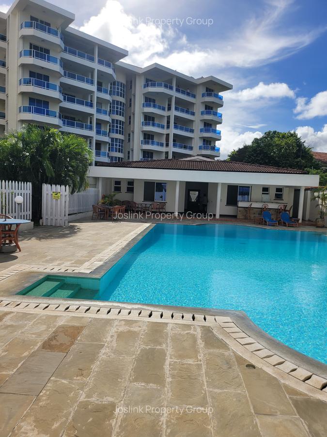4 Bed Apartment with En Suite in Nyali Area - 12
