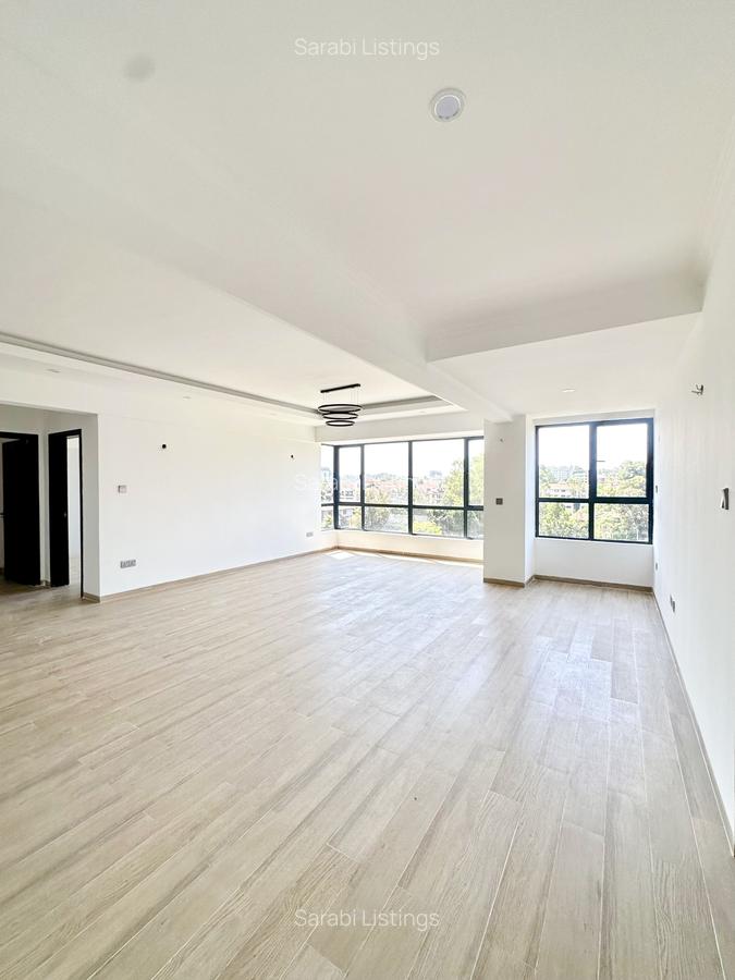 4 Bed Apartment with En Suite in Westlands Area - 3