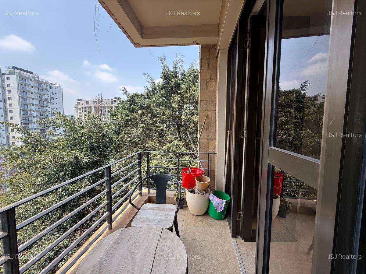 Furnished 1 Bed Apartment with En Suite in Riverside - 3