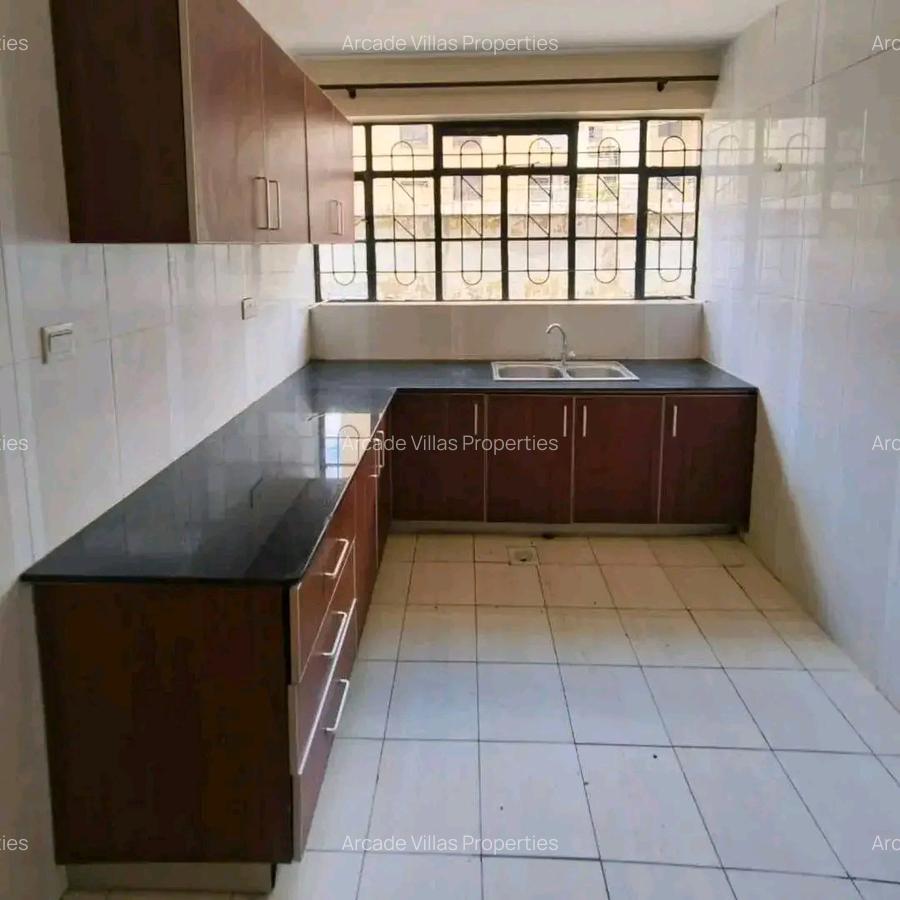2 Bed Apartment with En Suite at Lavington - 2