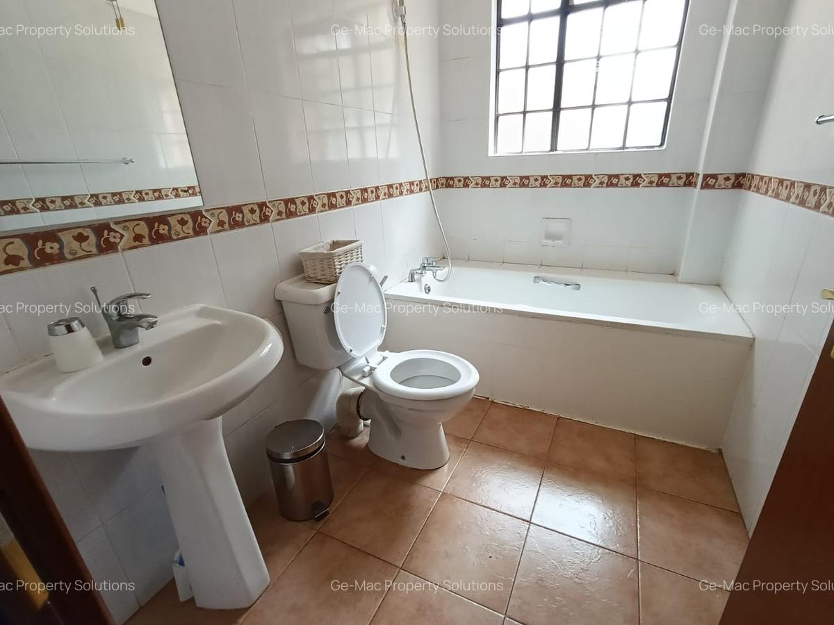 Serviced 3 Bed Apartment with En Suite in Spring Valley - 15