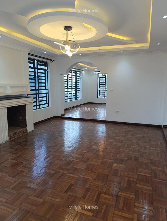 5 Bed Villa with En Suite at Mimosa Drive - 2