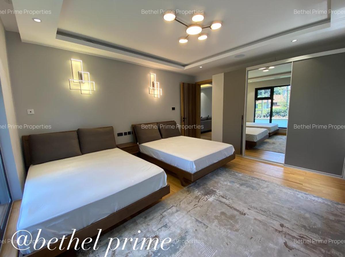 4 Bed Villa with En Suite in Lavington - 17