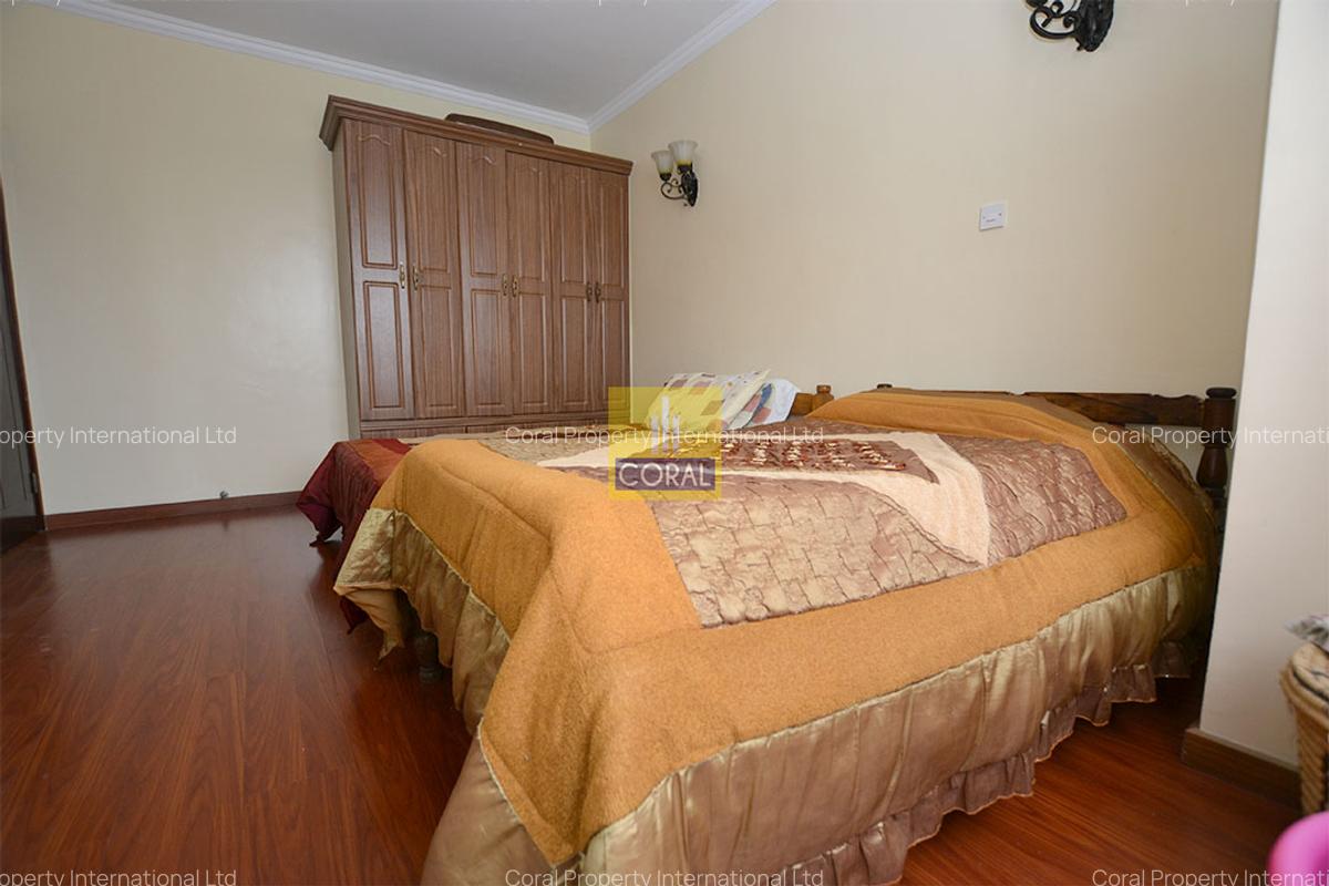 7 Bed Apartment with En Suite in Lavington - 14