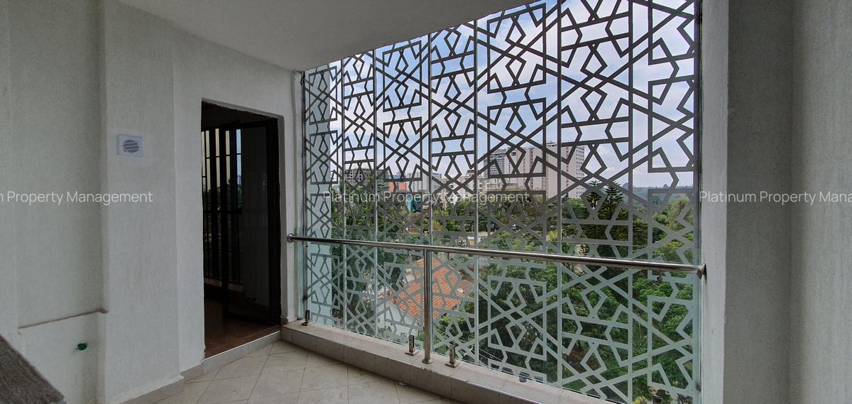 4 Bed Apartment with En Suite at City Park Drive - 8