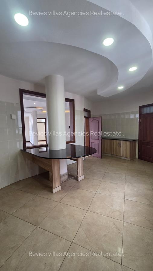 4 Bed Apartment with En Suite at General Mathenge - 6