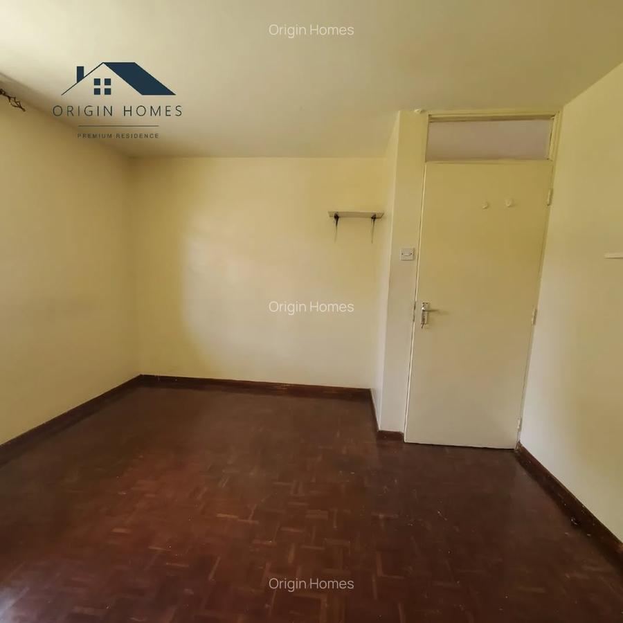 1 Bed Apartment with En Suite at Kilimani - 6