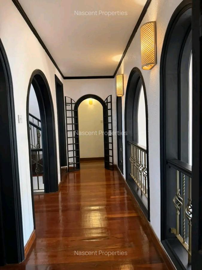 5 Bed Townhouse with En Suite in Riverside - 4