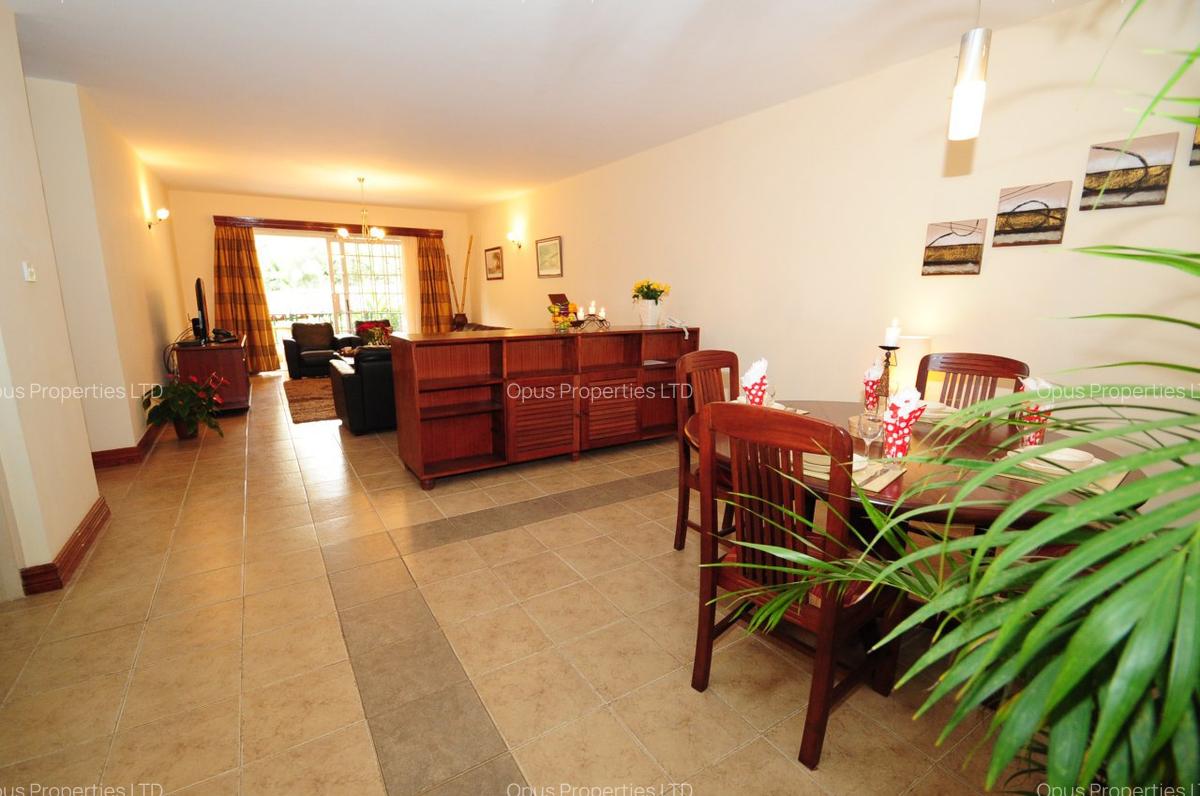 Serviced 1 Bed Apartment with En Suite in Riverside - 6