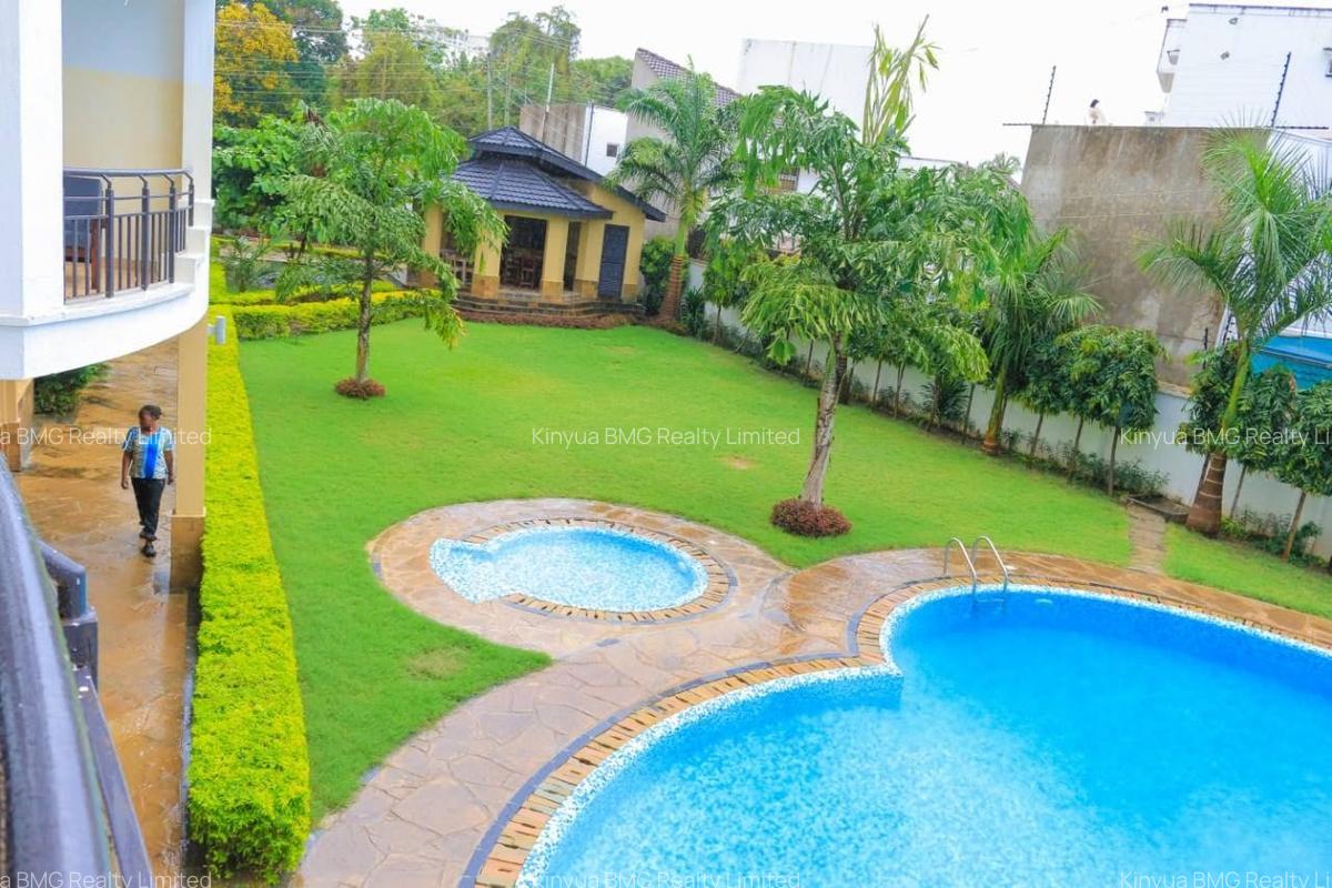Serviced 3 Bed Apartment with En Suite in Nyali Area - 8