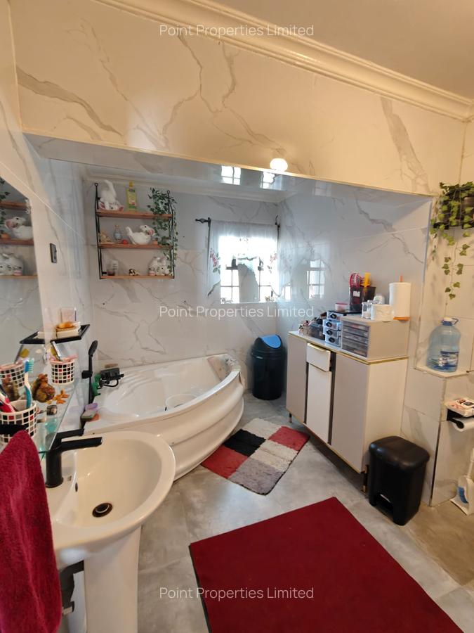 6 Bed House with En Suite in Karen - 13