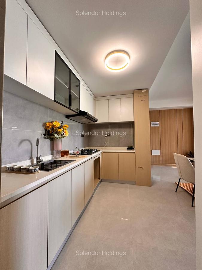 3 Bed Apartment with En Suite in Riverside - 3