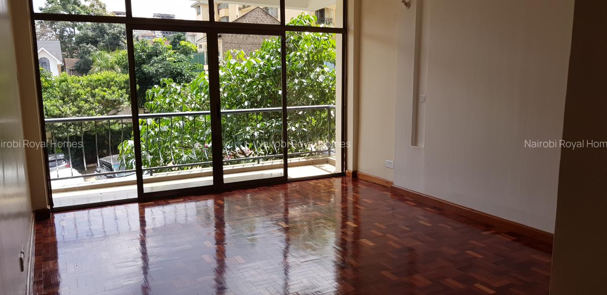 3 Bed Apartment with En Suite at Lavington Heights - 13