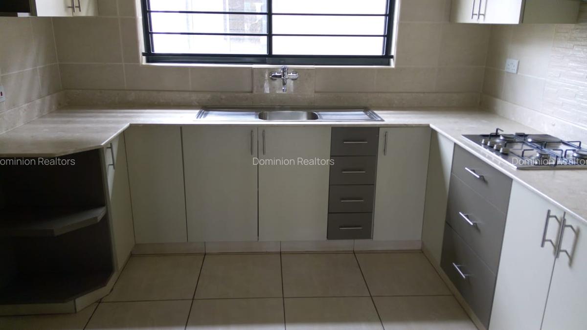 Furnished 3 Bed Apartment with En Suite in Westlands Area - 7