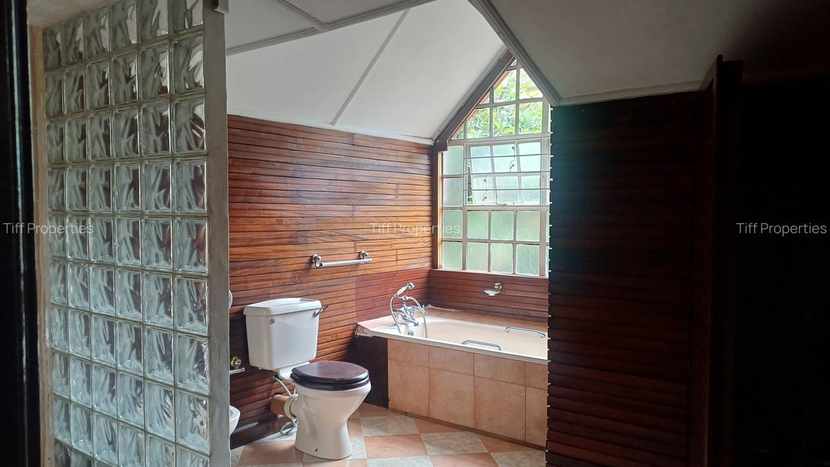 8 Bed House in Muthaiga - 12